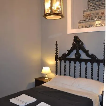 Space And Tradition In Apartment *